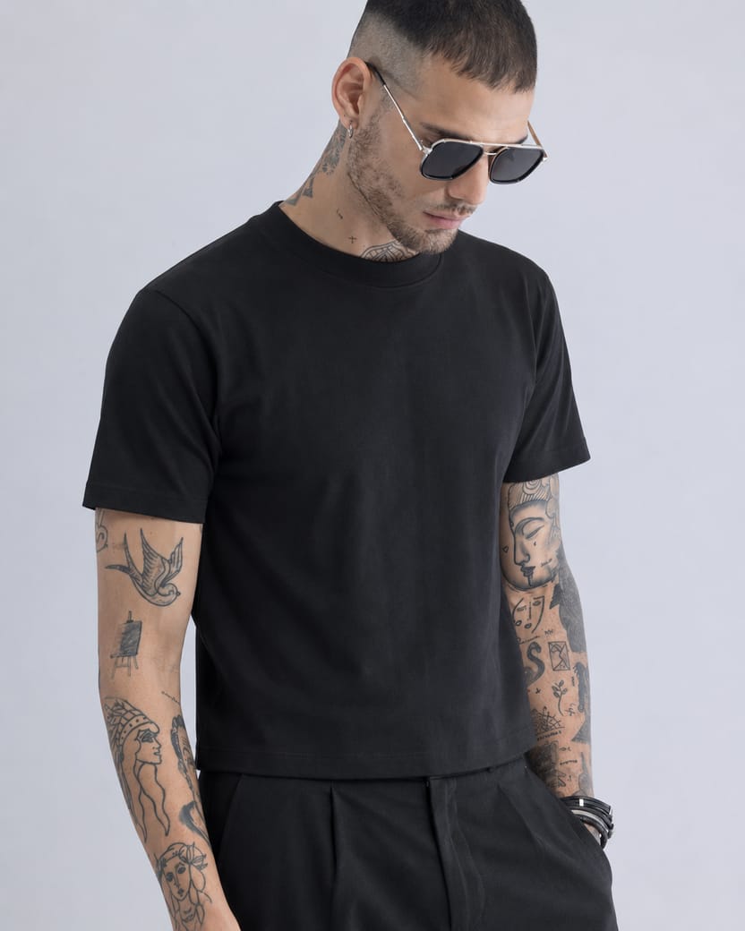 Black crop tees